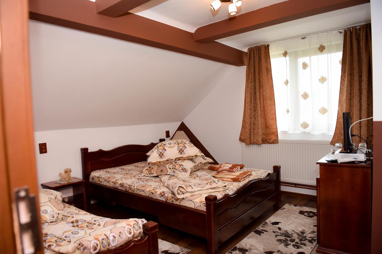 Casa Edy Hotel Colibita Luaran gambar